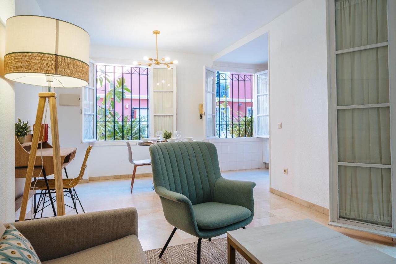 Lirio Suite Apartment - Private Parking Included Sevilha Exterior foto