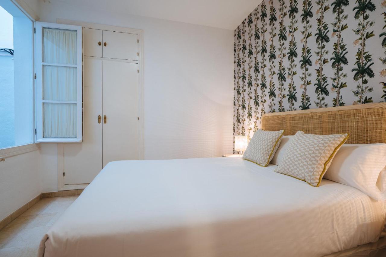 Lirio Suite Apartment - Private Parking Included Sevilha Exterior foto